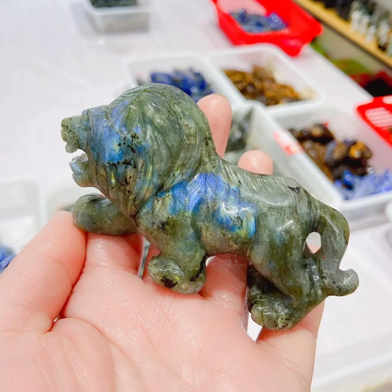 

Natural Crystal labradorite Quartz Hand-carved feldspar ornaments lion Gems Healing Reiki Gift Furnishing article