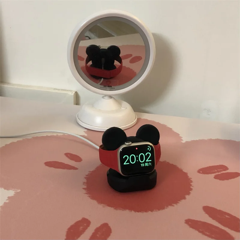 Рисунок 4 - Настольный кронштейн для Apple