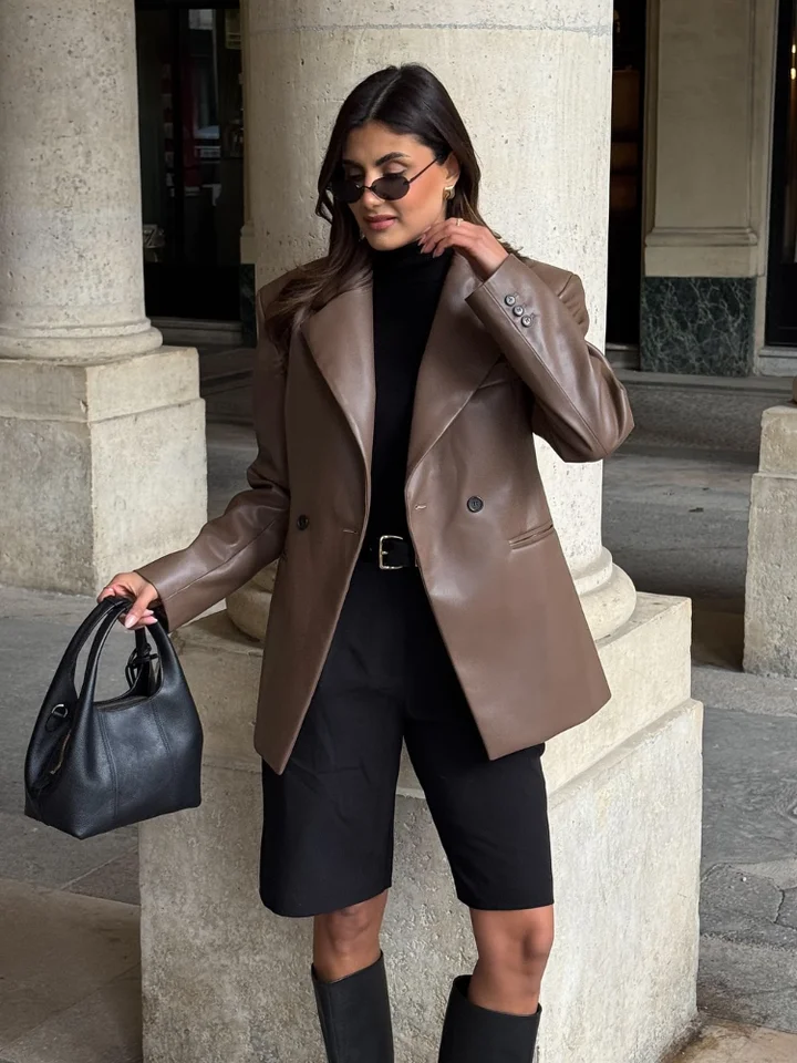 Retro Double-breasted Leather Jacket Women Chic Lapel Full Sleeves