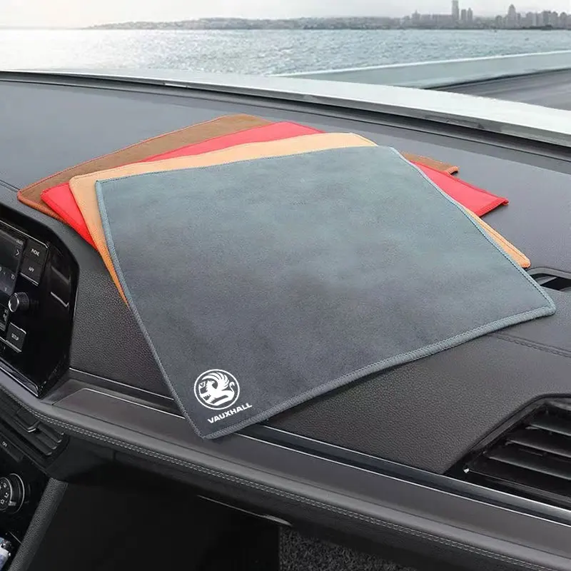 Superabsorbent Soft Cleaning Towel for Car Care and Maintenance