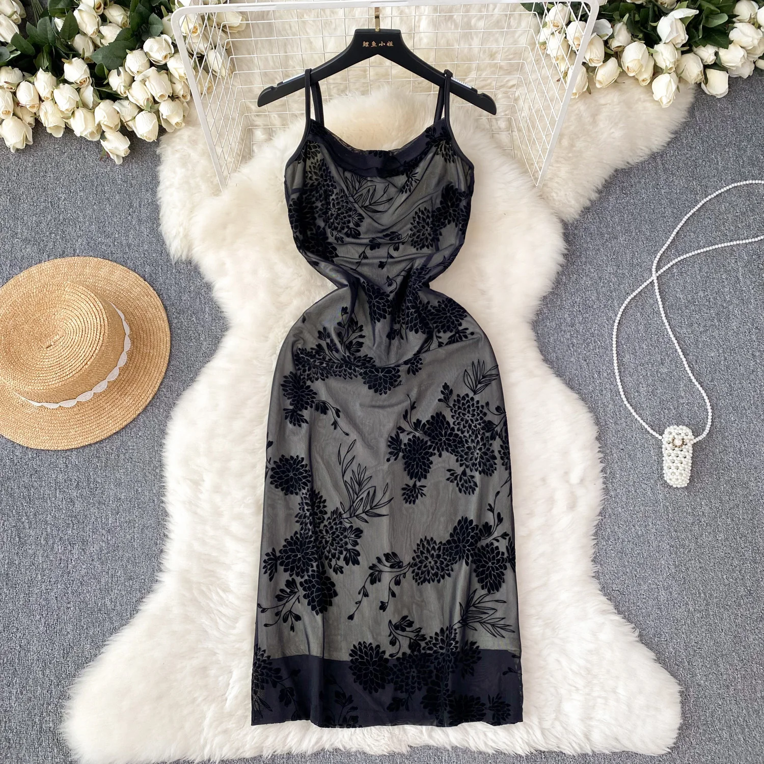 

Fashion Black Strap Dress Women's Autumn 2023 New Print Slim Fit Mid Length Mesh Inner Layer Bottom Dress Trendy Party
