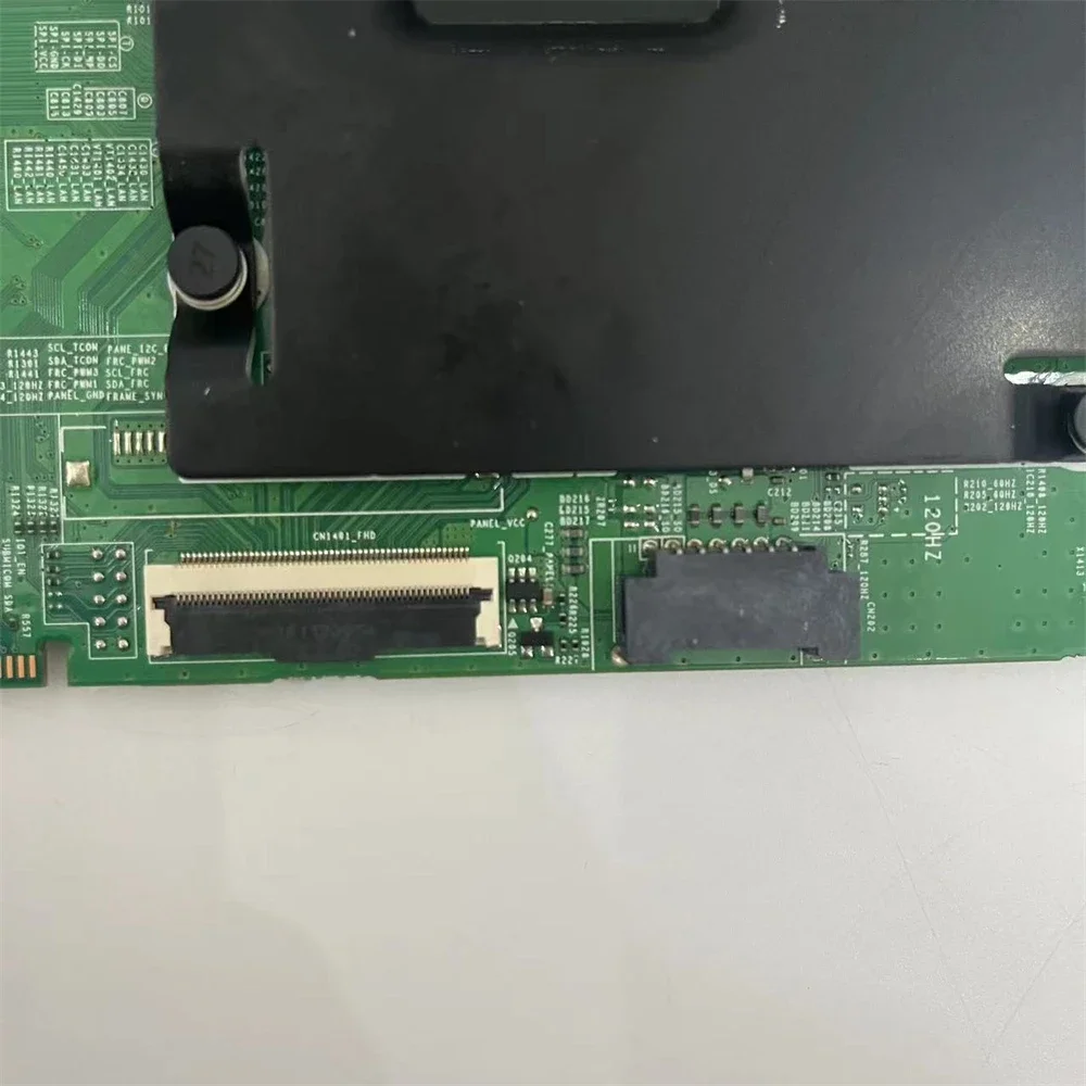 Рисунок 5 - Материнская плата для UA55K6800AJXXZ