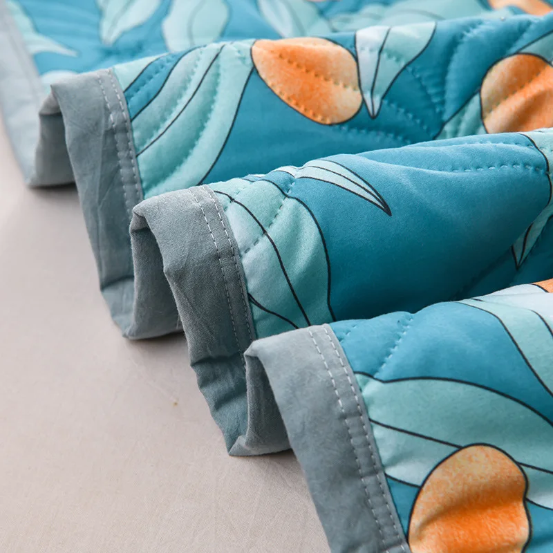 Air Conditioner Is Cool In Summer, Quilt In Spring and Autumn, Single and Double, Childrens Thin Quilt, Lunch Break 