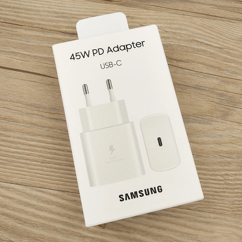 Super Fast 45W PD Charger