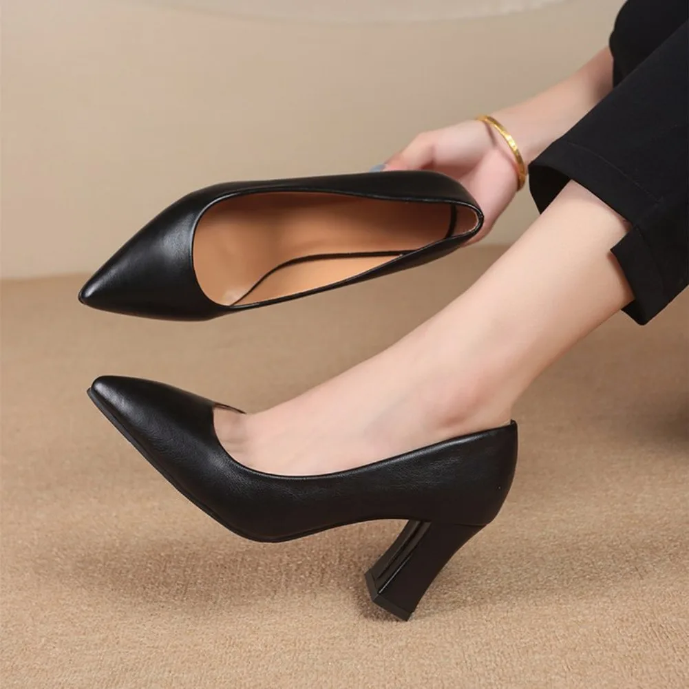 New High Heel Shoes Pointed Shallow Patent Leather High Heels Fashion Elegant Shoes Women Thin Heel Platform Work Shoes Pumps
