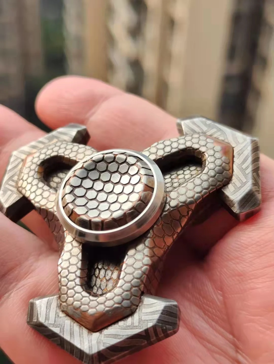 

Антимасляный гироскоп для пальцев EDC вращающаяся коллекция игрушек