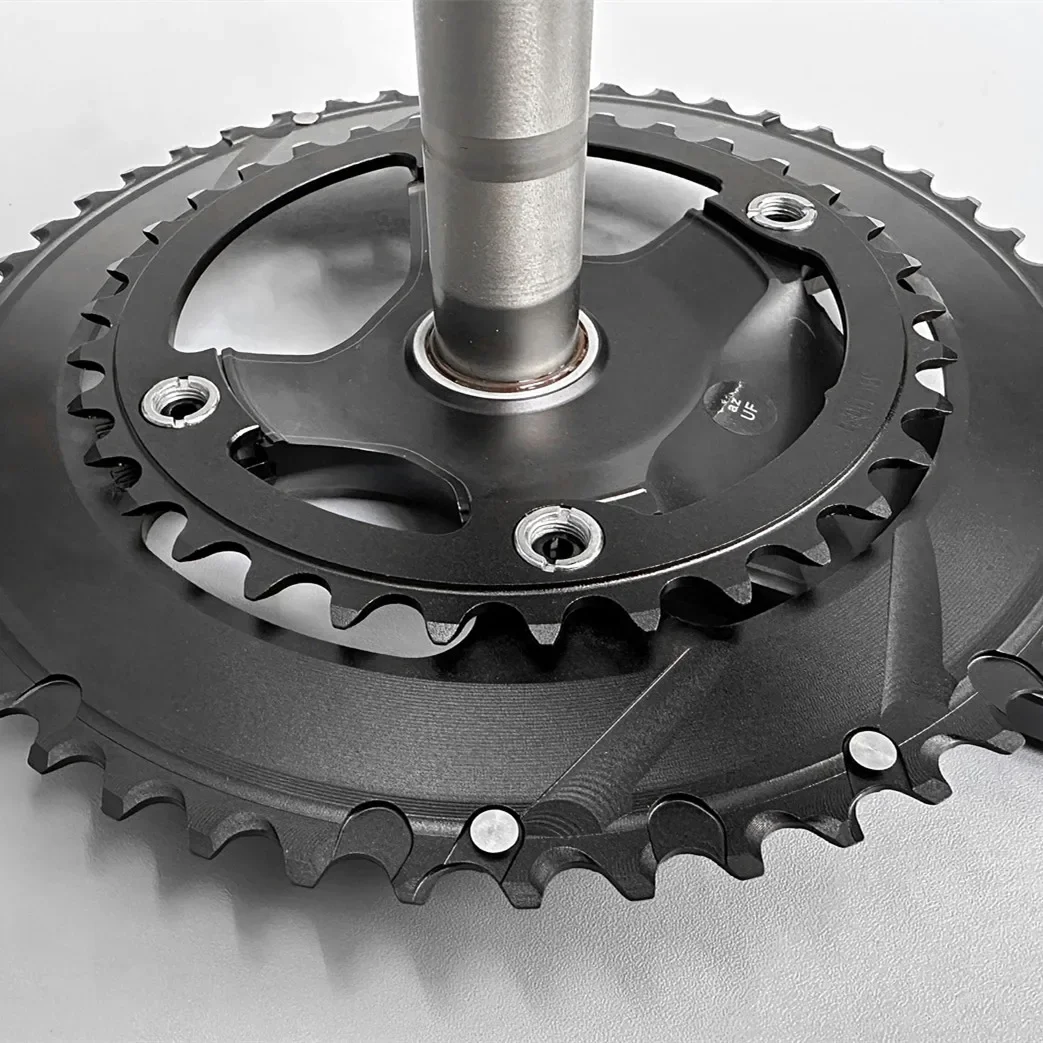 Achetez des Shimano Corps De Cassette 11V FH-5800 105 chez HBS
