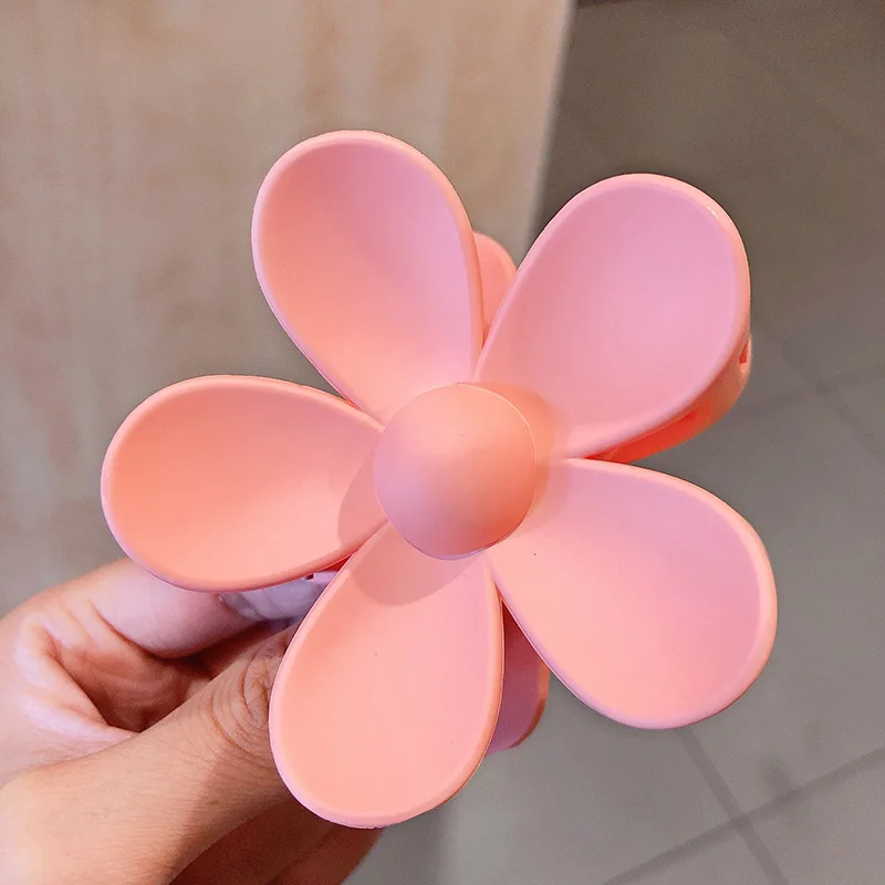 hair clip ins Korea Flower Shape Hair Claw Clip for Women Girls Barrette Crab Hair Claws Ponytail Hairpins Bath Barrette Headwear Accessories head scarf bandana Hair Accessories