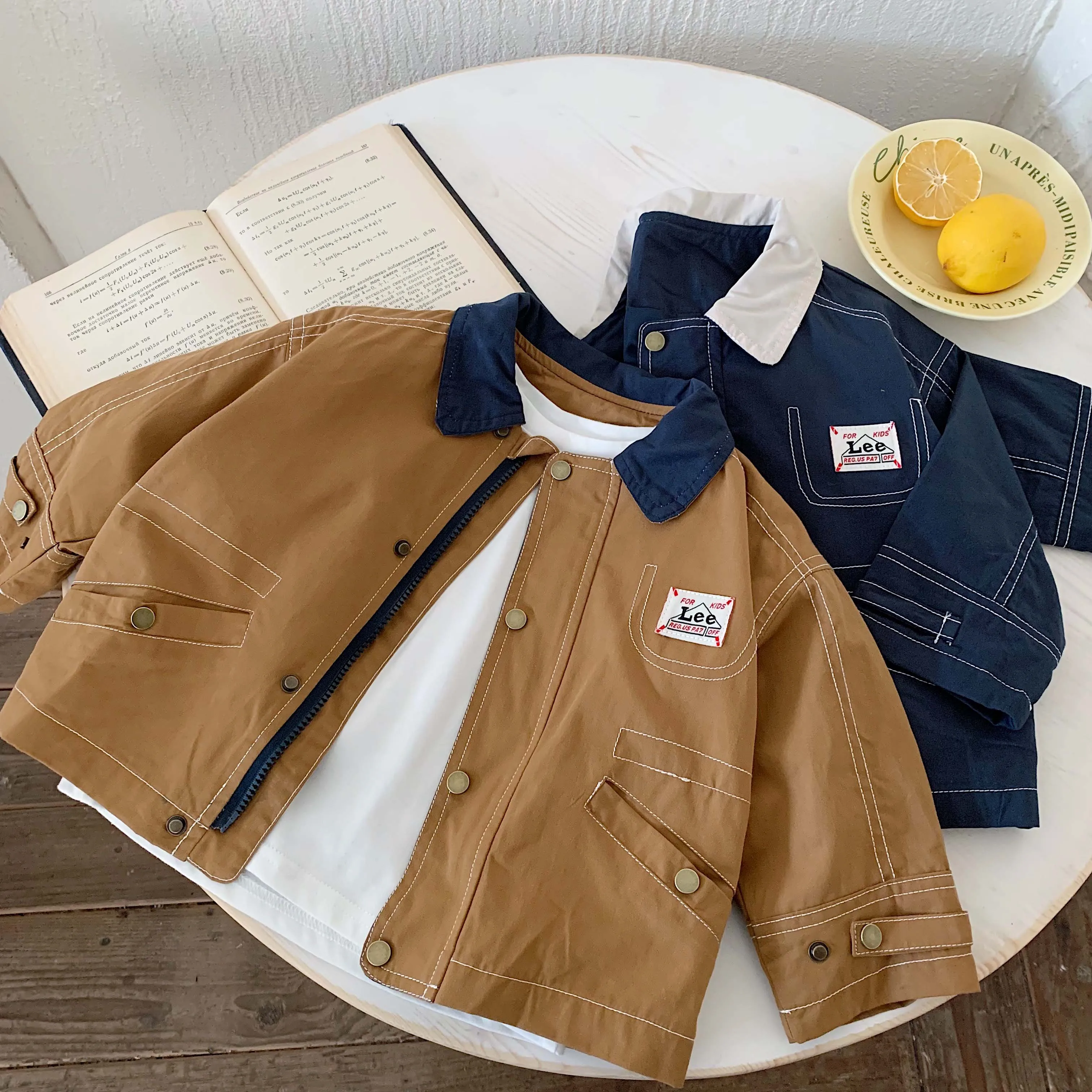 Kids jacket detail