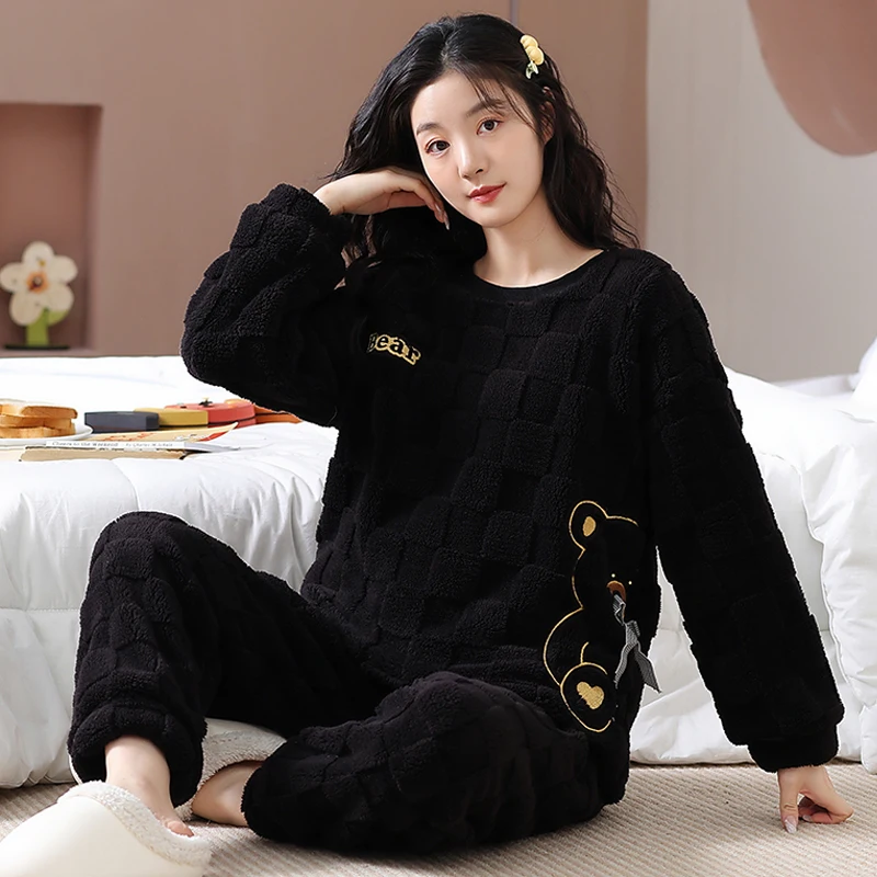 

Female Nightgown Thick Flannel Women's Tops + Pants 2pcs Lovely Pajamas Set Winter Coral Velvet Home Service Cartoon Homewear5XL