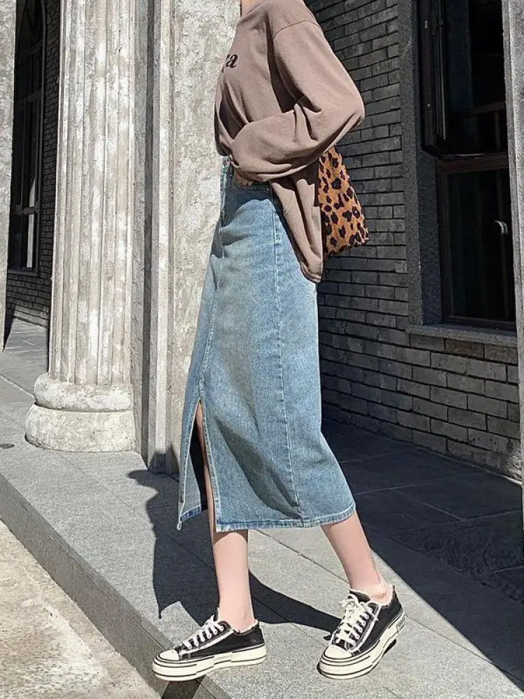 Denim Skirt Outfit Ideas Grey Midi 27 Best Denim Maxi Skirts To