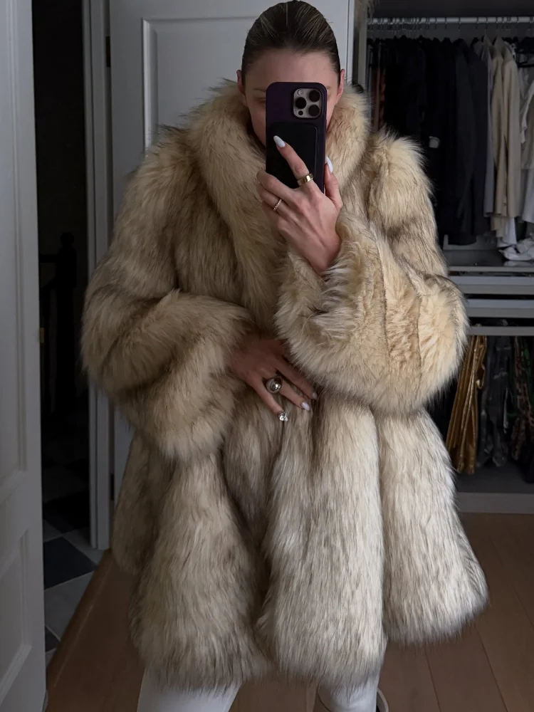 2025 Winter Fashion Burgundy Lapel Fluffy Fur Coat Women Casual Long Sleeve Faux Fur Plush Jackets Female Commute Streetwear New 5