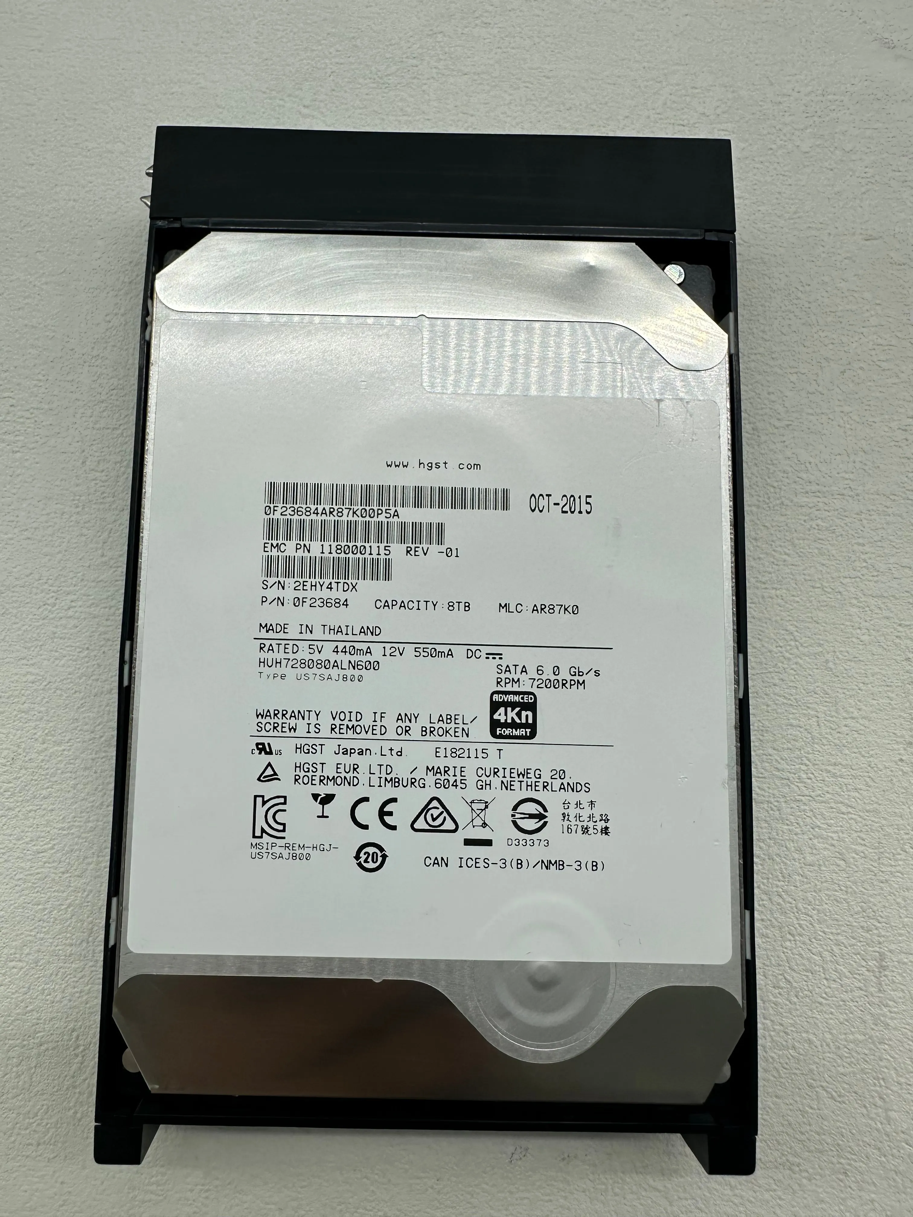 0F23684 8TB 4Kn SATA 하드 드라이브