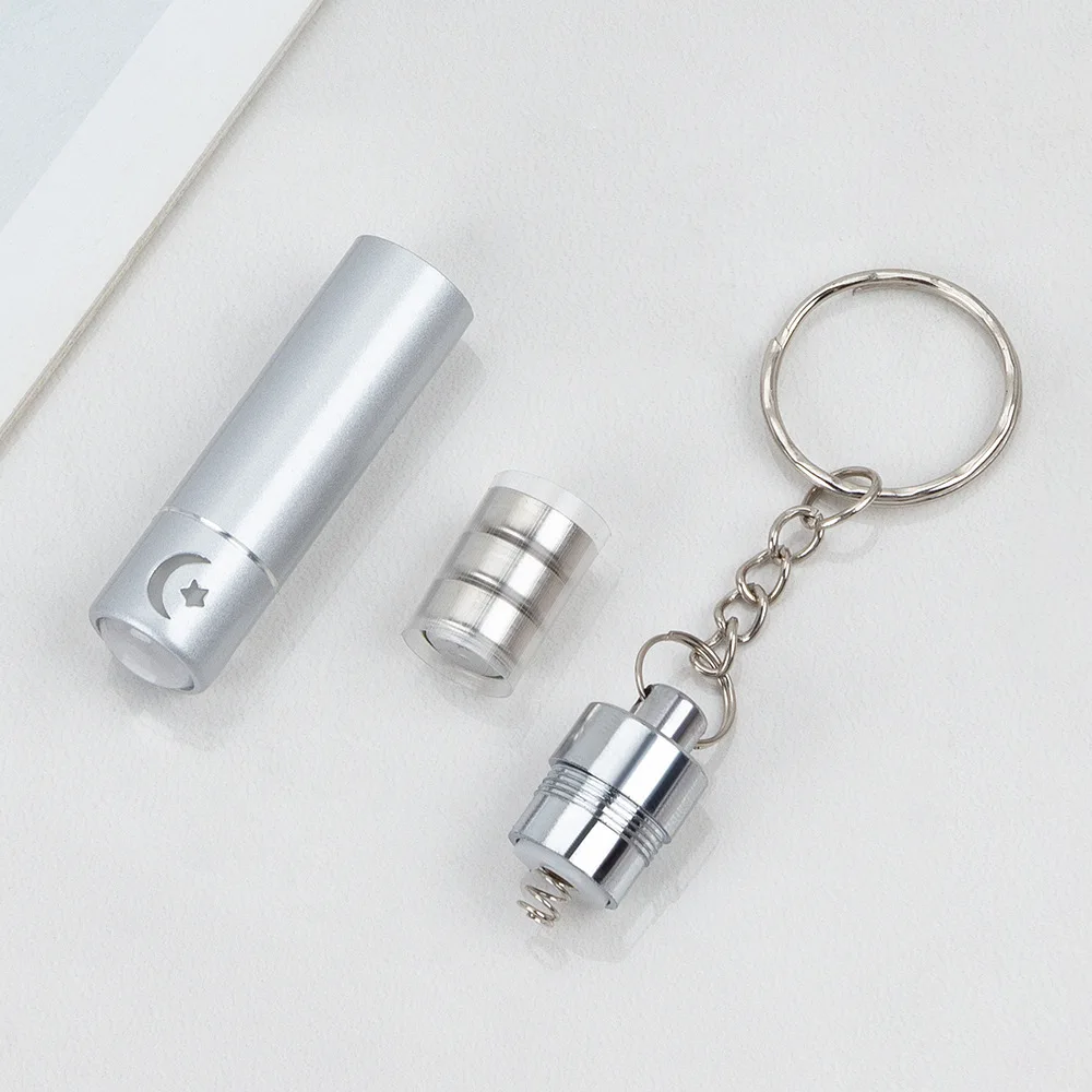 30pcs 무료 로고 휴대용 LED 키 체인 손전등 사용자 정의 로고 화이트 야간 조명 비즈니스 결혼 선물
