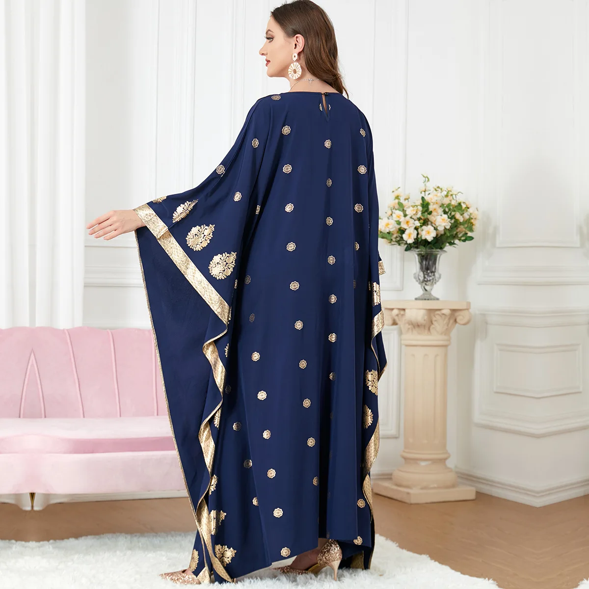 Dubai Abaya Kimono Femme Batwing Sleeve Sequins Embroidery O-Neck Abayat Gilding Print Moroccan Kaftan Ladies Dresses