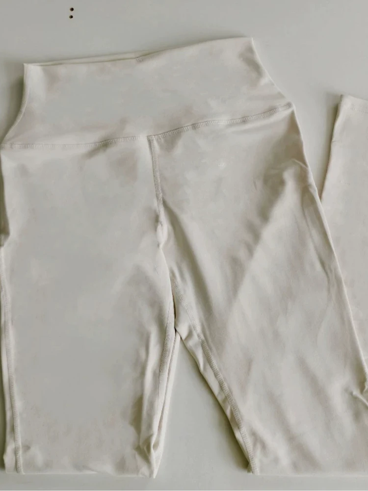 Eng anliegende, hochtaillierte, einfarbige, sportliche Yoga-Hose für Damen, figurbetont, ausgestellter Schnitt – Detail 5