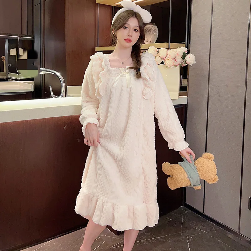 Nightdress Women Flannel Fleece Warm Korean Style Nightgown Winter Thicken Nightwear Loose Home Dressing Gown Sleepwear Pajamas