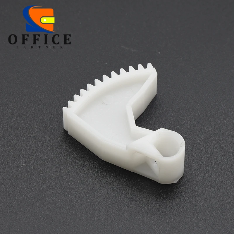 1-5PCS 6LJ11607000 6LH51617000 Shaft Gear for Toshiba E