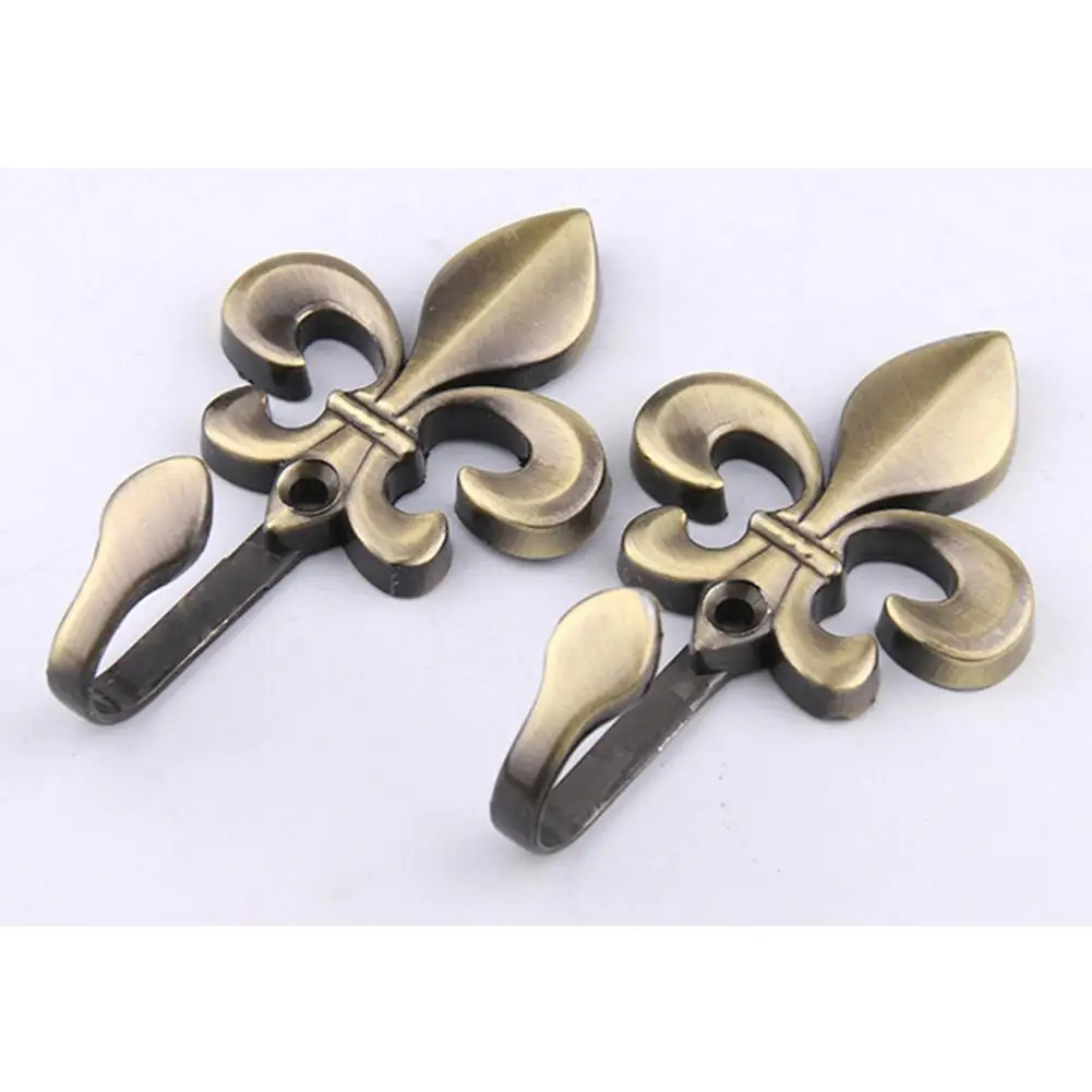 Multifunctional hooks 2pcs plum blossom head pattern vintage drapery curtain hooks curtain rods back wall home accessories