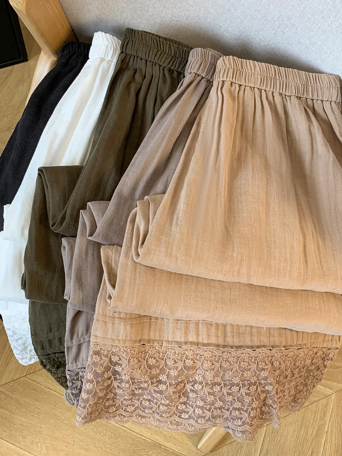 Comfortable Casual Cotton Blend Wide Leg Pants Women's Elastic Waist Floral  Pants Summer 2025 New Sle Versatile  ...