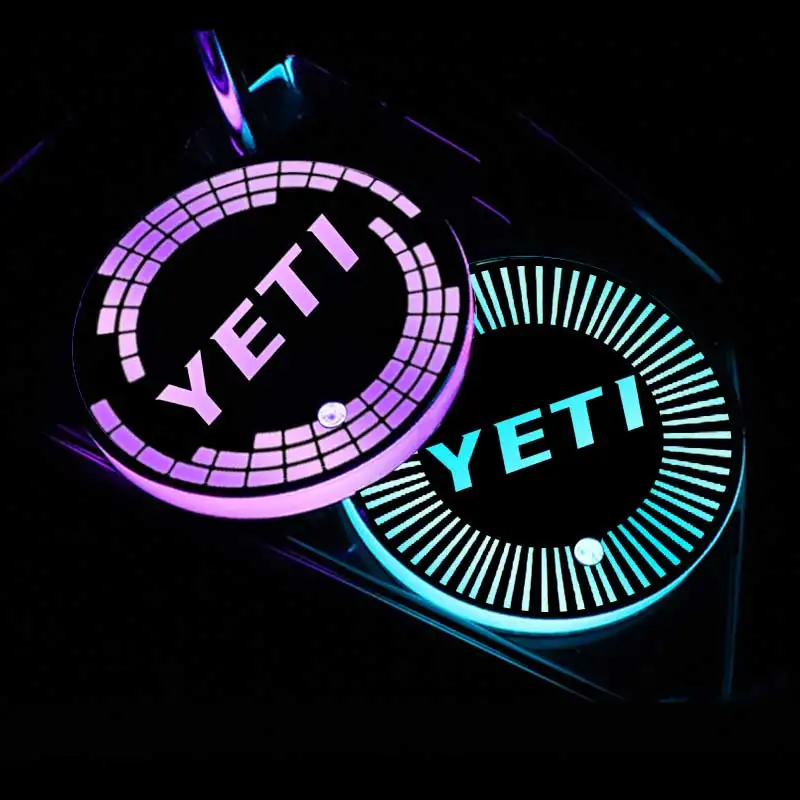Per Skoda Yeti Logo Led Car Coaster Ricarica Usb Colorato Auto Cup Slot Light Mats Decorazione Della Lampada Dell'Atmosfera