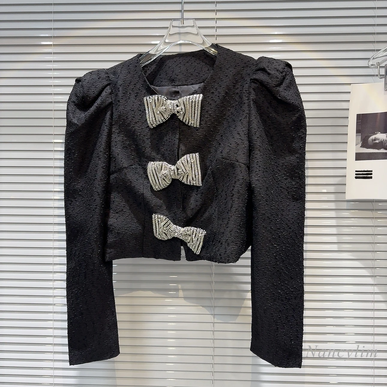 

2023 Spring New Classic Style Rhinestone Bow Decoration Puff Sleeve Short Coat for Women Chic Top Outwears