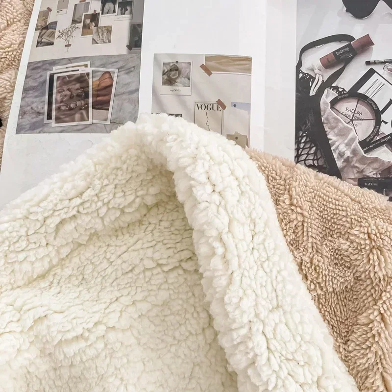 Cozy Winter Plaid Fleece Blanket - Soft, Warm & Plush Throw