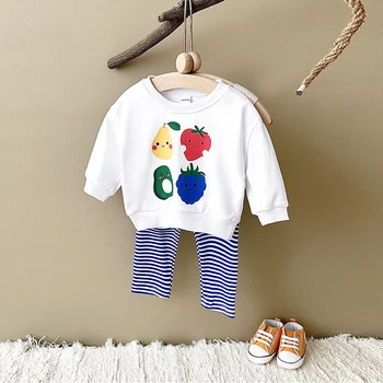 Vestiti per neonati per bambini Set di vestiti per neonati Primavera Autunno Stampa di frutta Felpa a maniche lunghe Top + Pantaloni Abbigliamento per bambini 0-3 anni