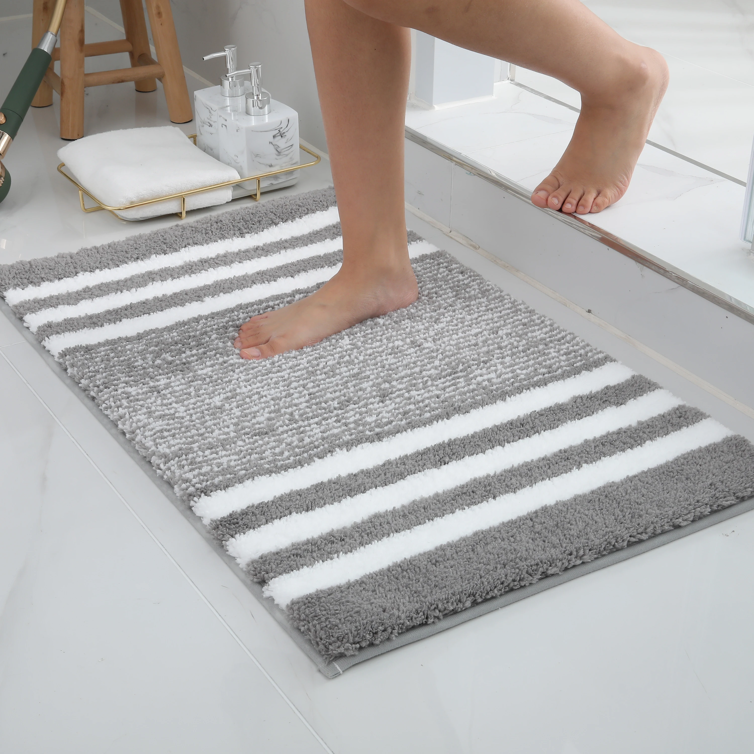 Super Absorbent Bath Mat Quick Drying Bathroom Rugs Non-slip