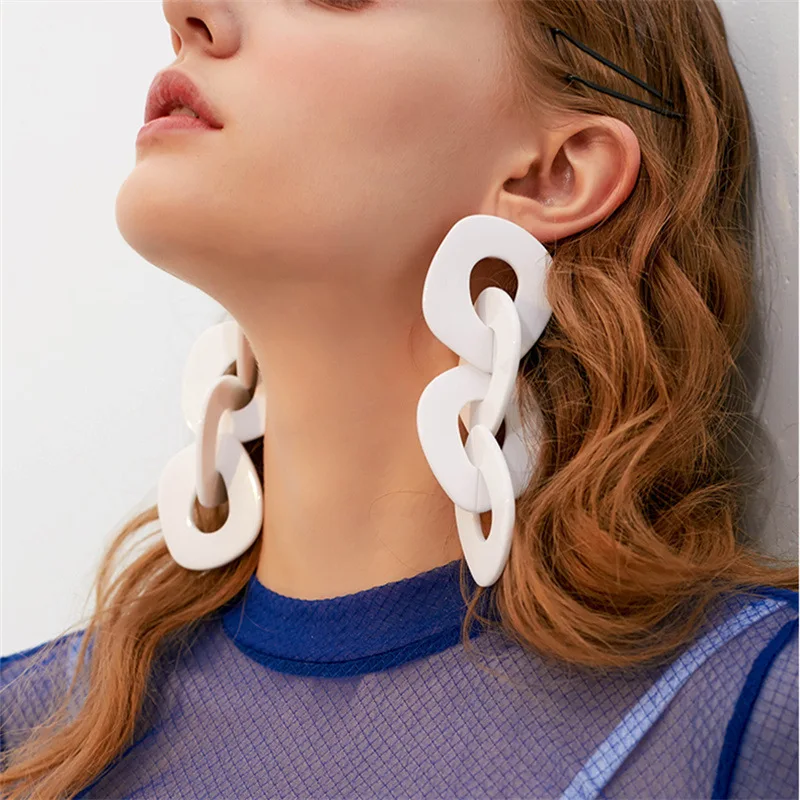 

Fashion Wholesale Stylish Big Exaggerated Long Drop Earrings Personality Acrylic Resin Hoop Earrings Women