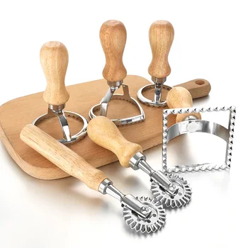 Set di taglierine per biscotti in acciaio inossidabile Pressa per pasta Kit di accessori da cucina Strumento per stampi per ravioli Set di timbri per ravioli Set di ruote per pasticceria 1
