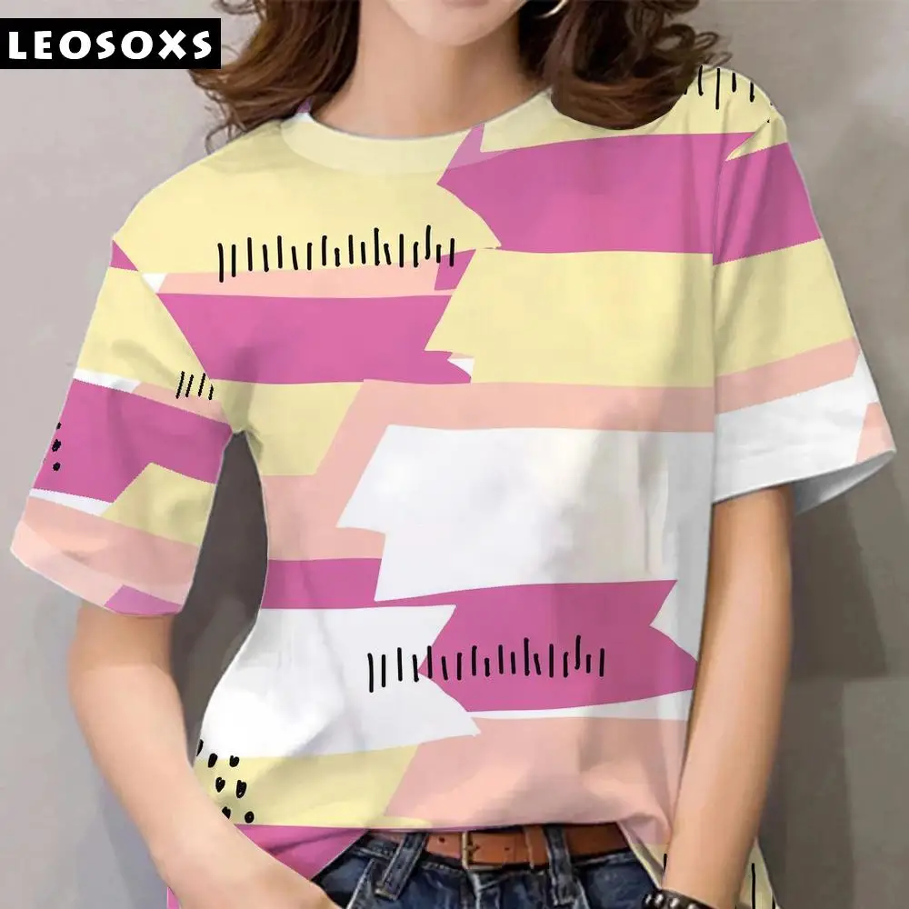 

Женская футболка с коротким рукавом, круглым вырезом и принтом