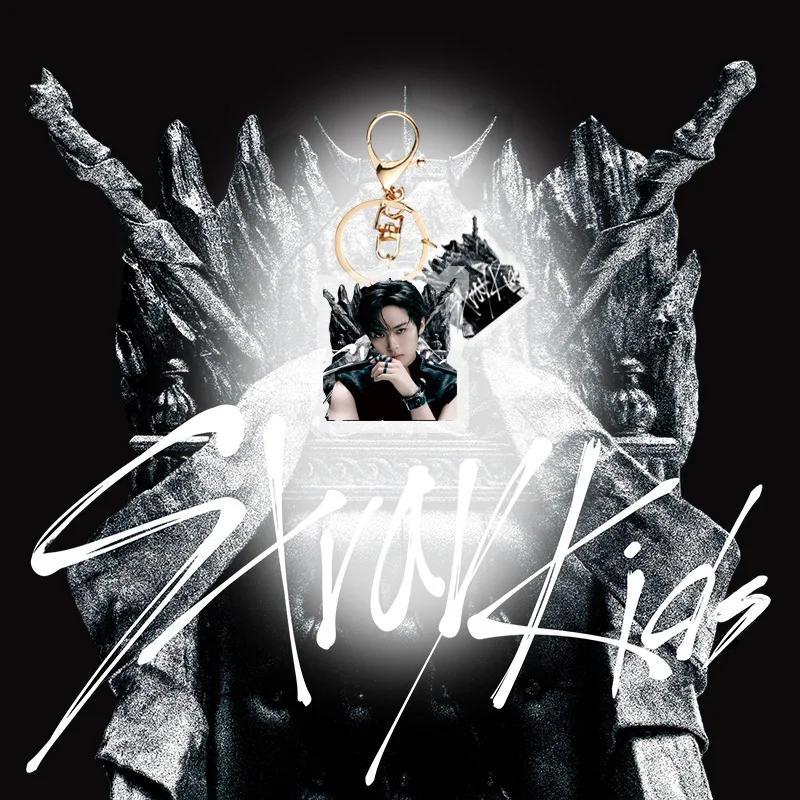 Stray Kids New Album GIANT High Appearance Level New Acrylic Keychain Key Super Handsome Pendant Surrounding The Same 3