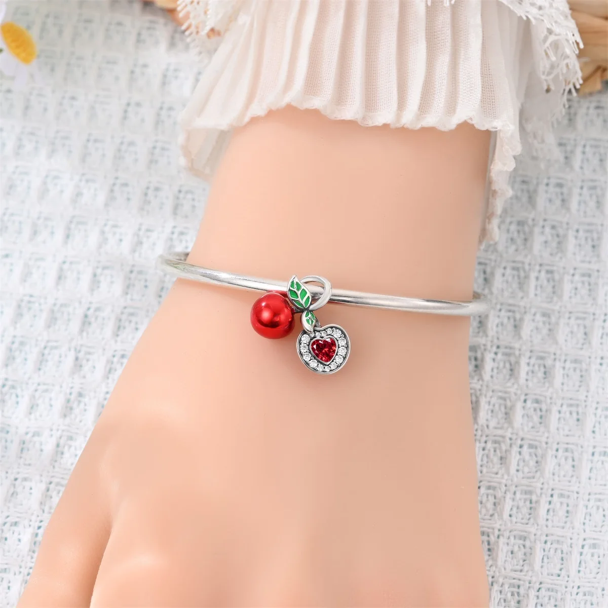 Charms Original 925 Sterling Silver Charm Beads Pendant Cherry Strawberry Bowknot Apple Charm Fit Bracelet Woman Jewelry Gifts - 5