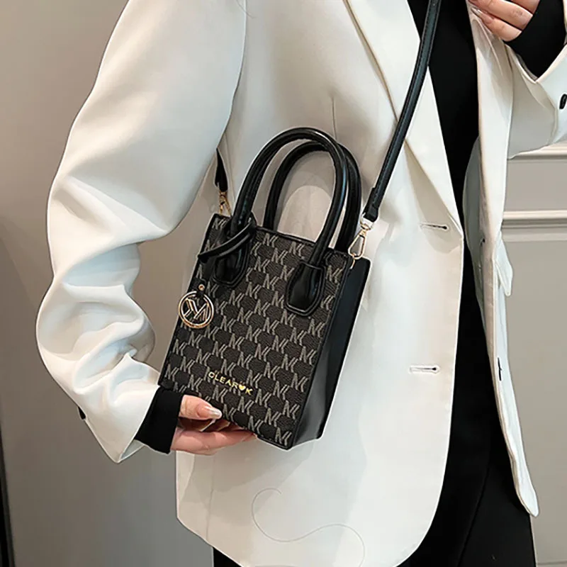 Mobile Phone Bag Female Crossbody 2024 New Pouch All-Match Rhombus Advanced Texture Niche Shoulder Handbag