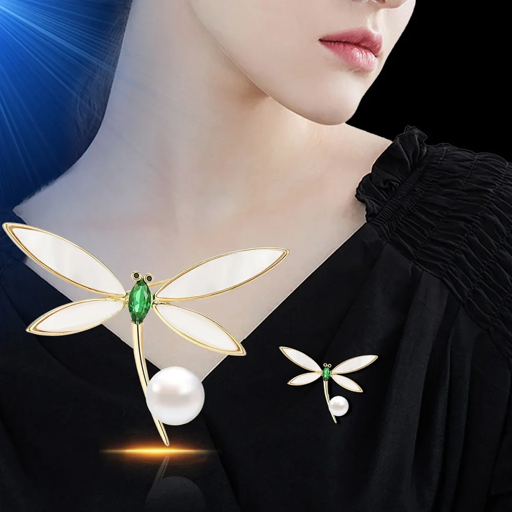 Fashionable Shell Dragonfly Brooch  Green Zircon Inlaid Insect Animal Pin for Women Girl Birthday Party Clothing Accessories