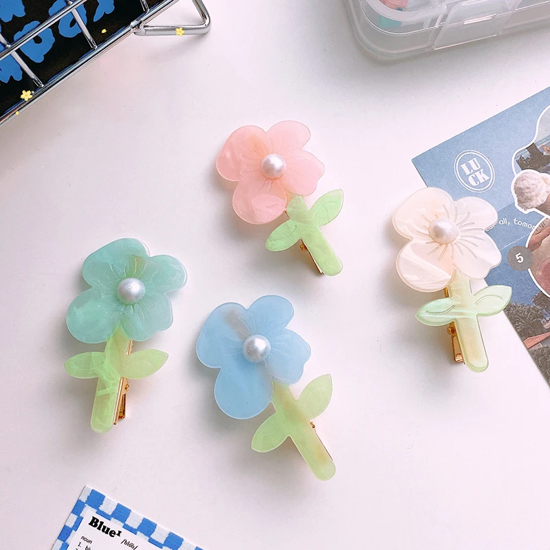 

Spring and summer new ins acrylic flower hair clips texture senior sense of clear sweet atmosphere sense of hair accessories