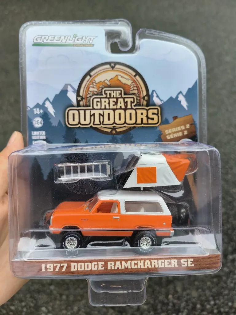 

GreenLight 1:64 1977 dodge Ram charger SE коллекция литых под давлением моделей украшений на колесиках