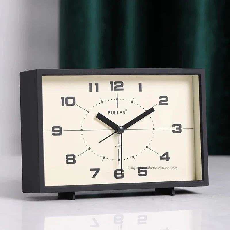 Simple Design Accessories Table Clocks Decoration Electronic Living ...