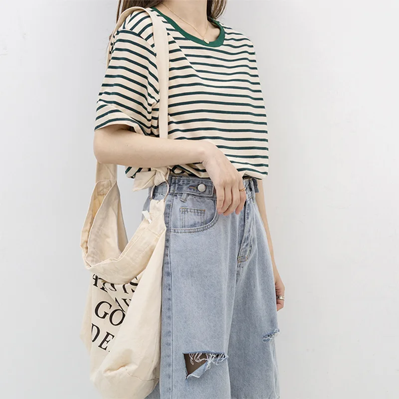 Title 4, T-shirt da donna versatile in cotone puro a rig...