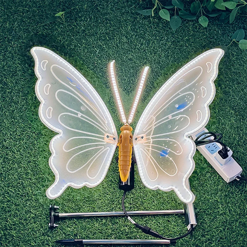 2-pack LED outdoor dynamic and static butterfly lights to create a festive party atmosphere