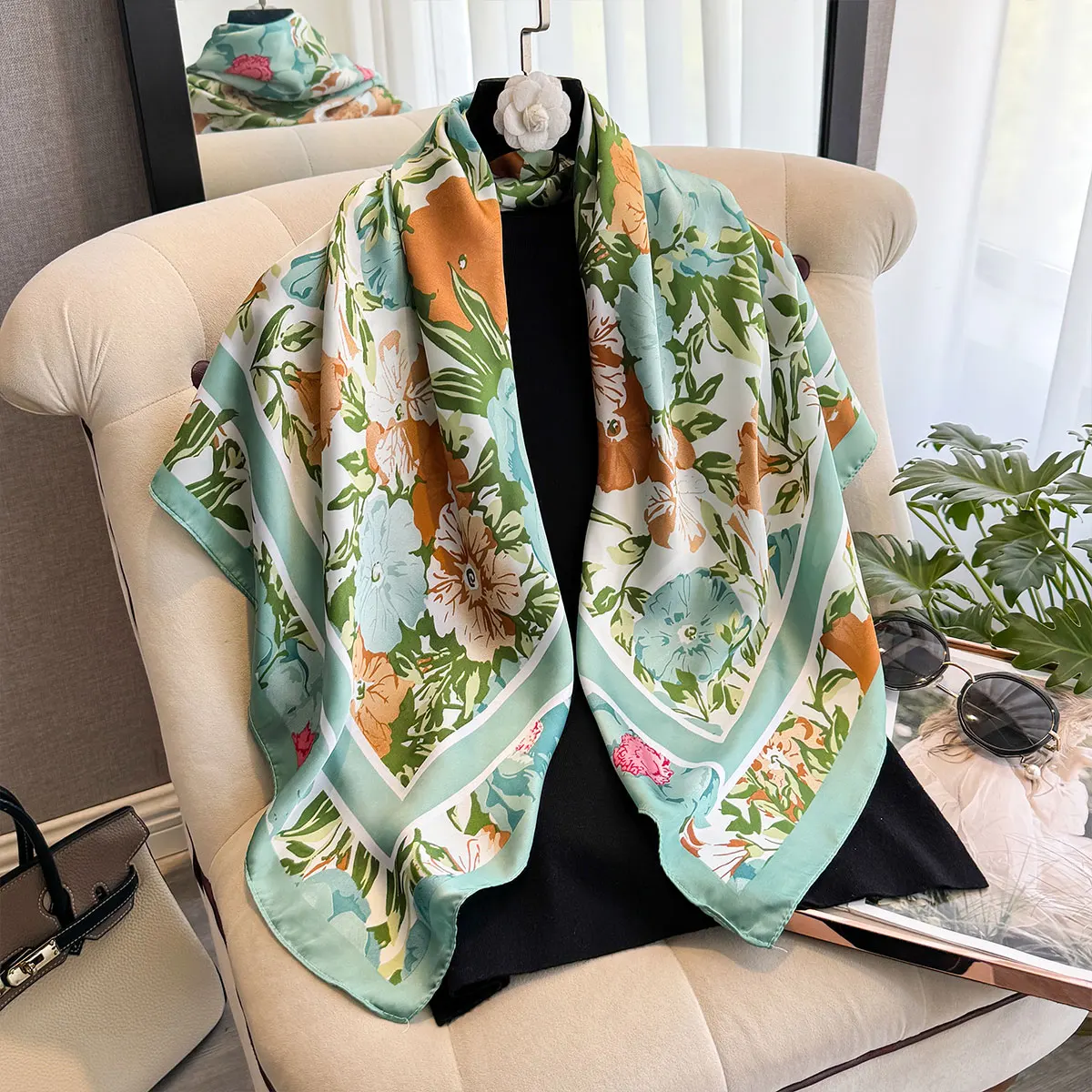 New Spring and Summer Design Luxury 90cm Women Scarf Sunscreen Foulard Shawl Hijab Female Hair Hijab Wraps Neckerchief Bandanda