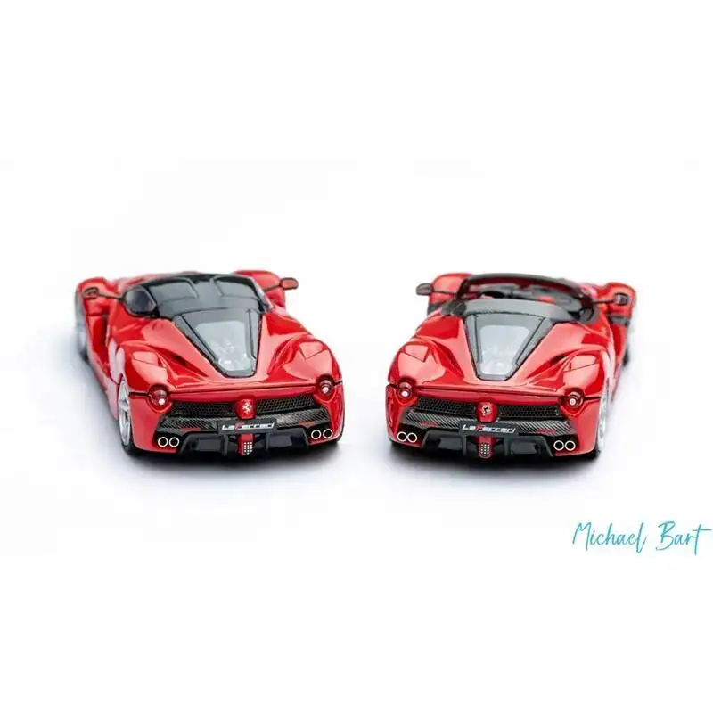 Street Buster In Stock 1:64 LaFerrari F150 Red Coupe Aperta