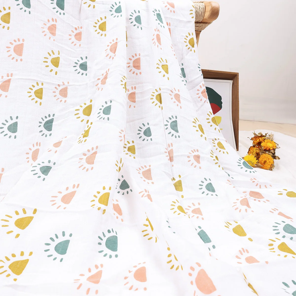 HappyFlute 120*110cmBaby Muslin Swaddle 100% Cotton Summer Cute Print Baby Blankets 3