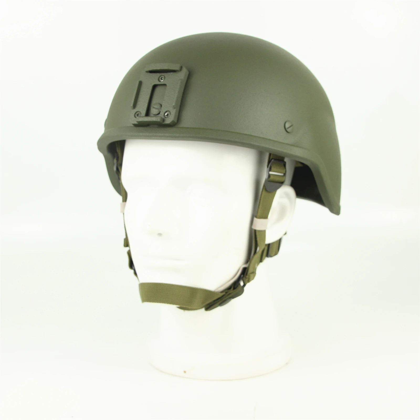 ロシア軍 Ratnik 6B47 ヘルメット 新品未使用　カバー付き ロシア軍 Ratnik 6B47 ヘルメット 新品未使用 カバー付き - メルカリ