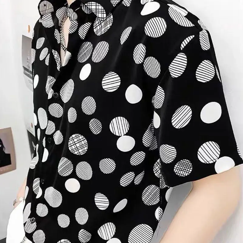 Elegant Fashion Harajuku Slim Fit Ropa Hombre Loose Casual Sport All Match Tops Pointed Collar Button Printed Short Sleeve Blusa