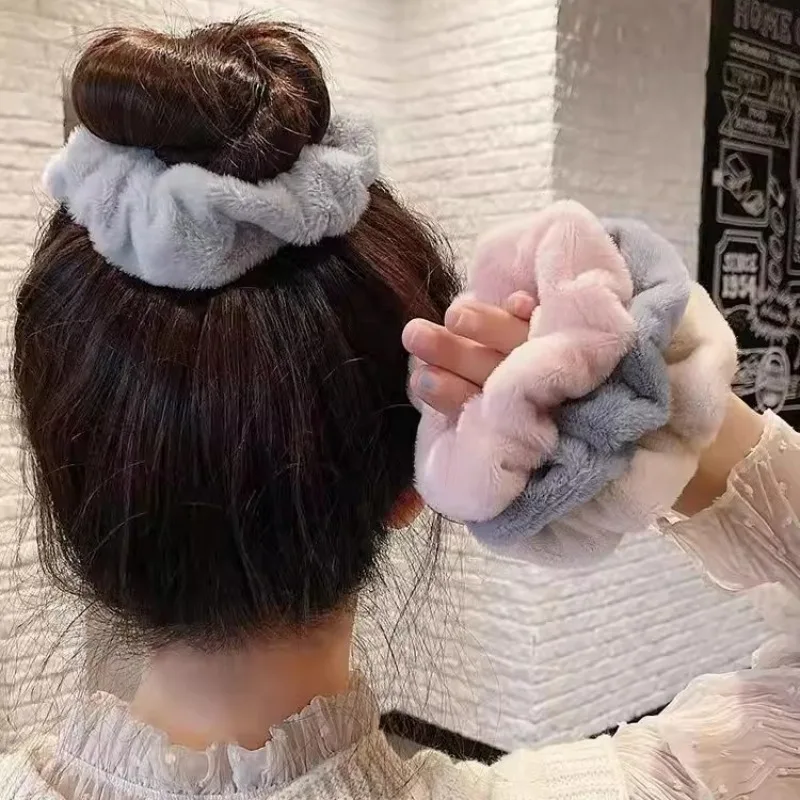 Cute Plush Large Hair Band Versatile Lovely Fluffy Hair Tie Furry Headband Soft Head Rope Headwear Autumn Winter Hair Accessory