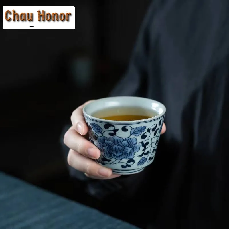 2pcs /set Blue And White Ceramics Small Capacity Tea Cup Handmade Household Master Cup Tea Ceremony Drinkware Accessories 90ml