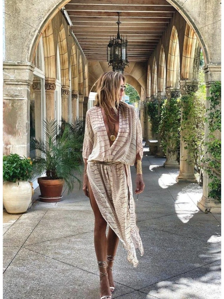 Spring and Summer New Women's Printed Mid-Sleeve Cardigan Dress Fashionable and Elegant Sunscreen Loose Hems Split Beach Blouse