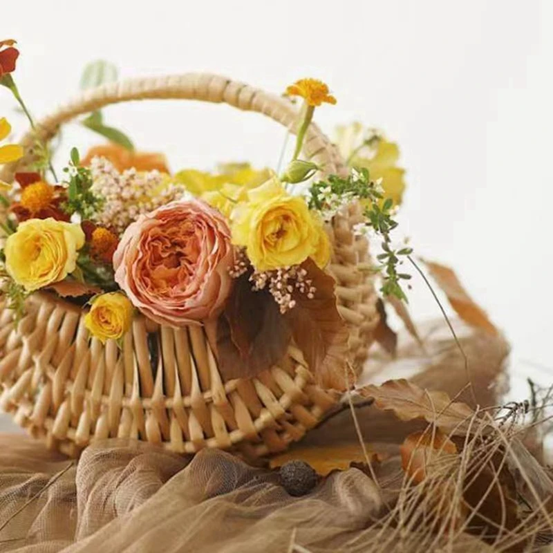 1PC Charming Handmade Willow Rattan Flower Basket Versatile Half Moon Storage Basket With Handle For Wedding Home Decor 4
